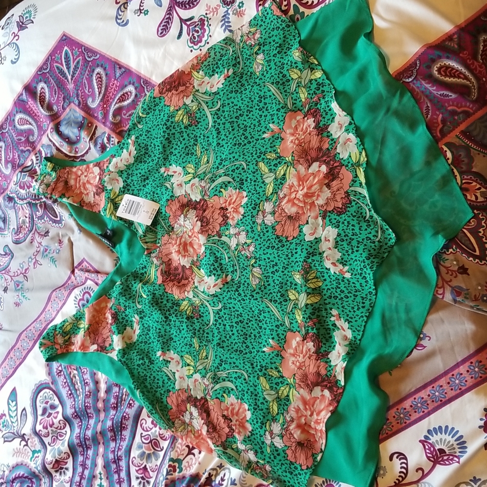 Torrid Chiffon Tank